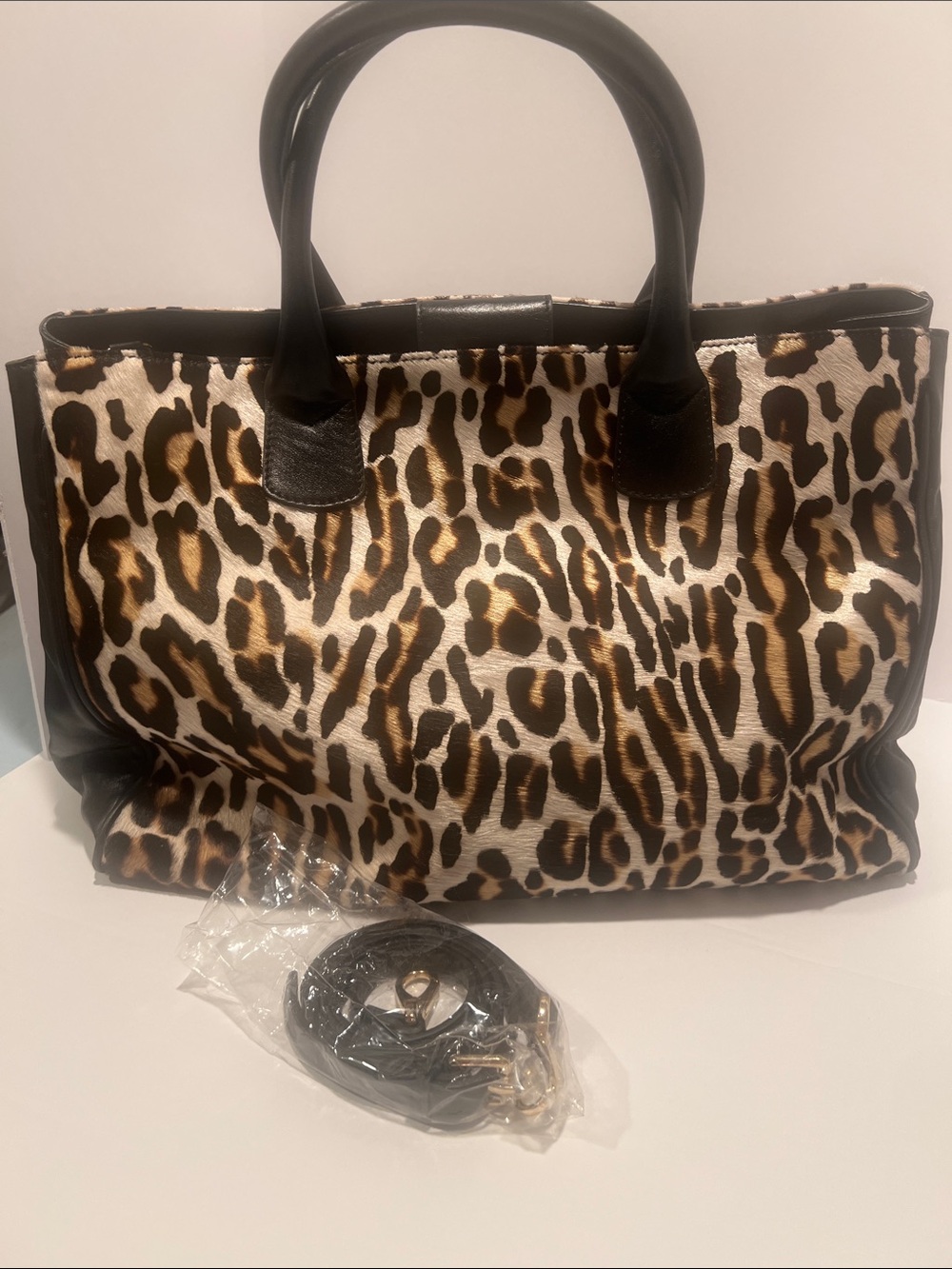 Leopard Print leather and pony hair Tote Bag with Black Handles made in Italy 🇮🇹